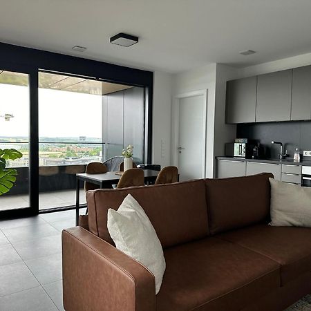 Appartement De Luxe 1 Chambre A Coucher, Centre Commercial, Piscine Et Fitness Люксембург Екстер'єр фото