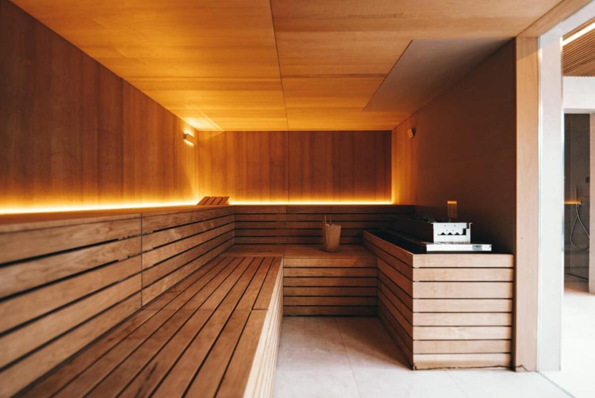 Appartement De Luxe 1 Chambre A Coucher, Centre Commercial, Piscine Et Fitness Люксембург Екстер'єр фото